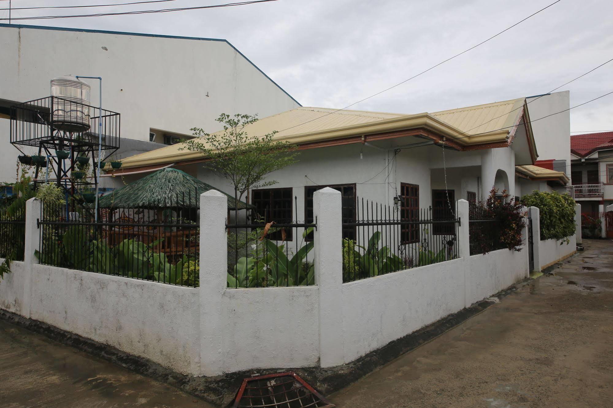 Dee Guest House Lapu-Lapu City Zewnętrze zdjęcie